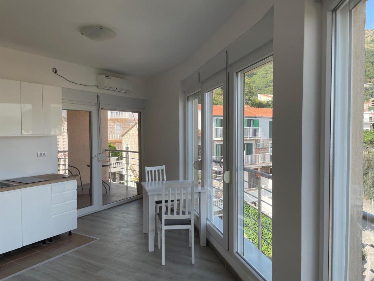 Ferienwohnung Upart House Petrovac na moru Exterior foto