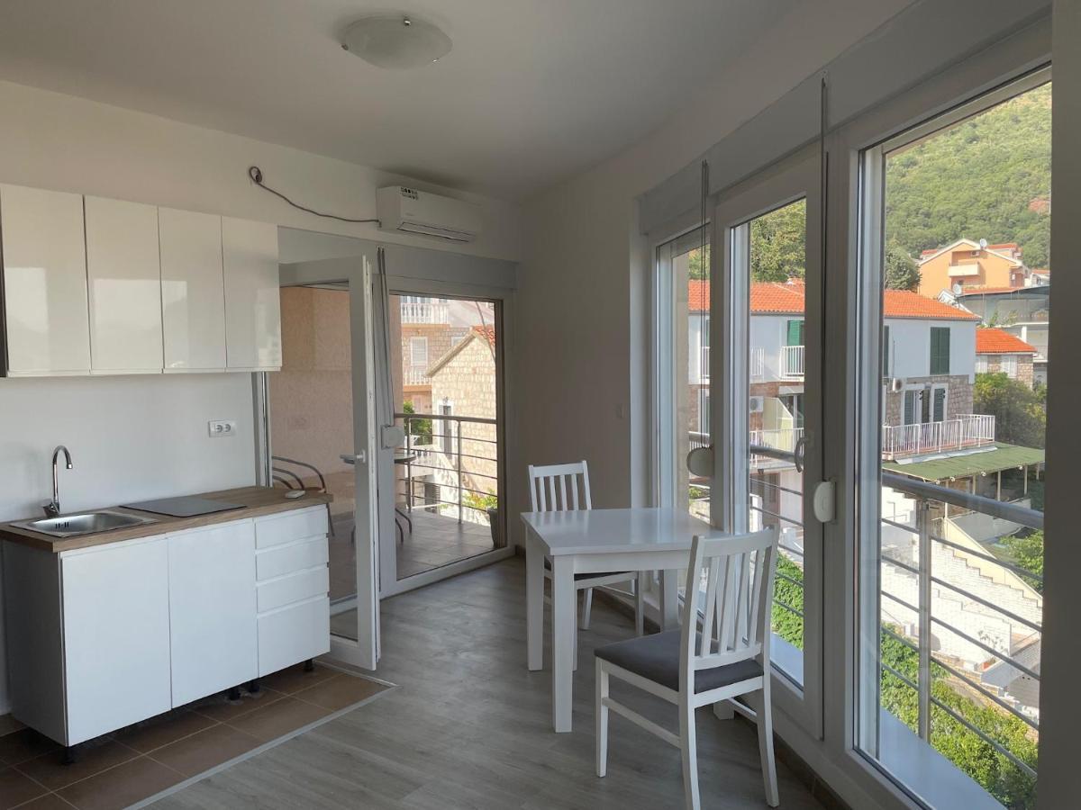 Ferienwohnung Upart House Petrovac na moru Exterior foto