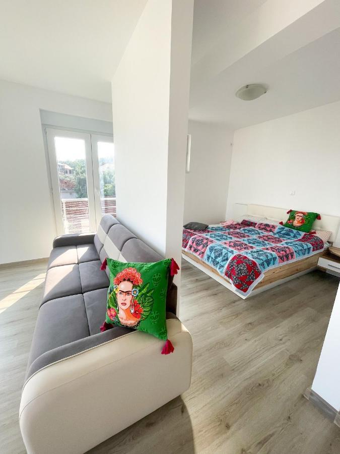 Ferienwohnung Upart House Petrovac na moru Exterior foto