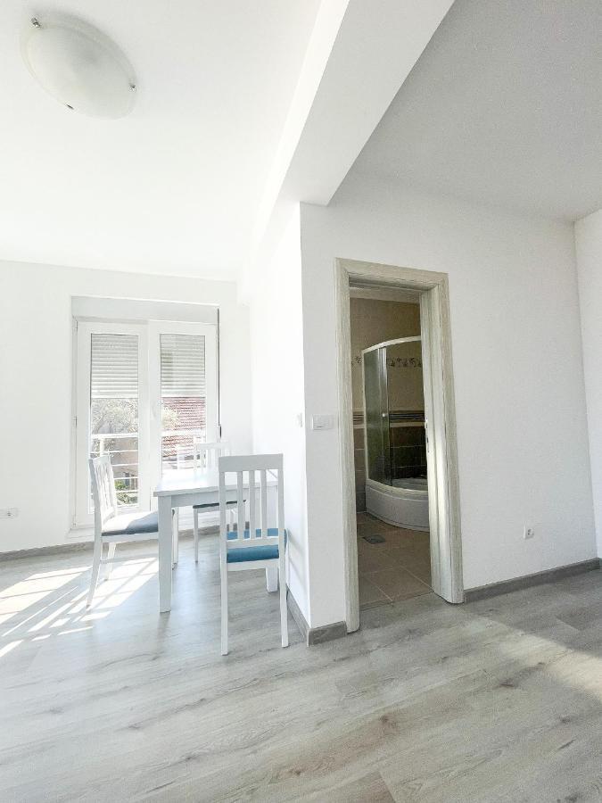 Ferienwohnung Upart House Petrovac na moru Exterior foto