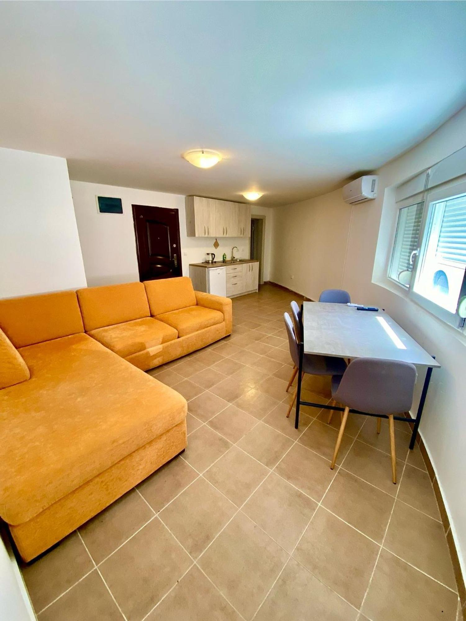 Ferienwohnung Upart House Petrovac na moru Exterior foto